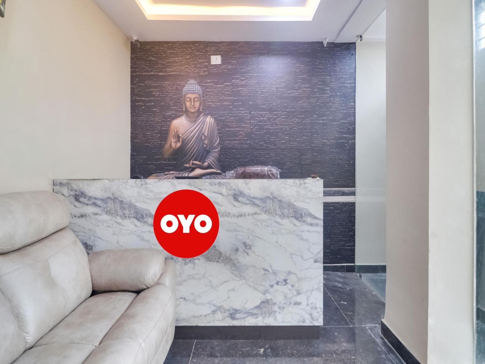 Hotel O Red Stone Hotels Hyderabad Exterior foto